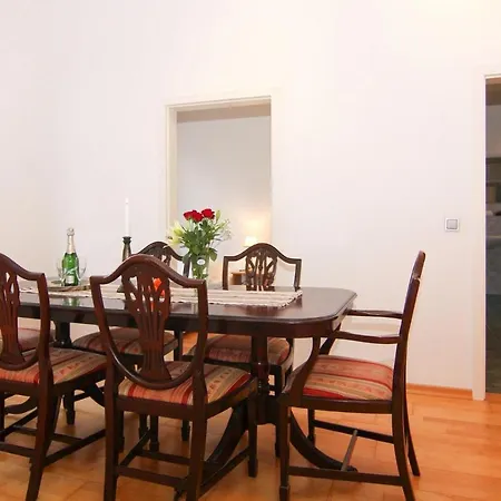 Schlossurlaub Nahe Ostsee Und Tressower * Bobitz