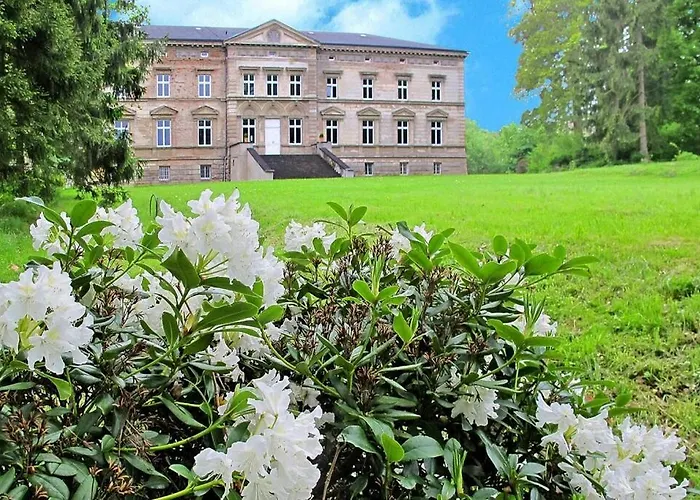 Schlossurlaub Nahe Ostsee Und Tressower Dom wakacyjny