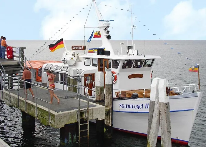 Schlossurlaub Nahe Ostsee Und Tressower Dom wakacyjny